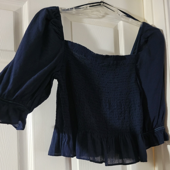 Tommy Hilfiger Women's Elastic Trim Ruffle Sleeve Top With Wide Neckline - Picture 4 of 5